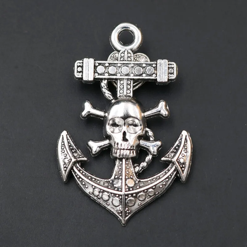 WKOUD 4pcs Creative Tibetan Silver Skull Sign Retro Anchor Pendant Pirate Charms Treasure Charms 55*36mm A434
WKOUD 4pcs Creative Tibetan Silver Skull Sign Retro Anchor Pendant Pirate Charms Treasure Charms 55*36mm A434