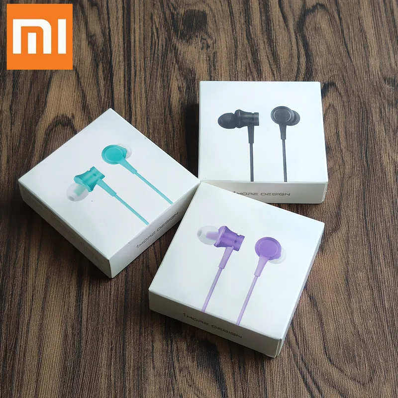 Original Xiaomi earphone Mi Colorful version Headphones Mi 3.5MM In-Ear Wired Control With MIC for Huawei Xiaomi Mi Redmi
Original Xiaomi earphone Mi Colorful version Headphones Mi 3.5MM In-Ear Wired Control With MIC for Huawei Xiaomi Mi Redmi