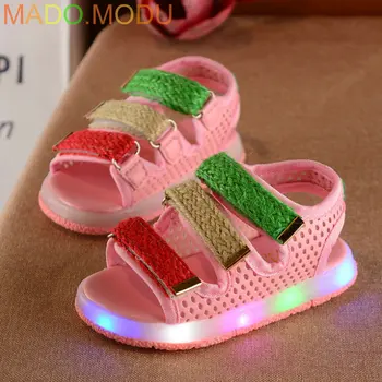 Kids Beach Sandals 2018 New Brand Summer Children Casual Glowing Shoes Baby Boys LED Shoes for girl Sandal with light EU 21~30
Kids Beach Sandals 2018 New Brand Summer Children Casual Glowing Shoes Baby Boys LED Shoes for girl Sandal with light EU 21~30