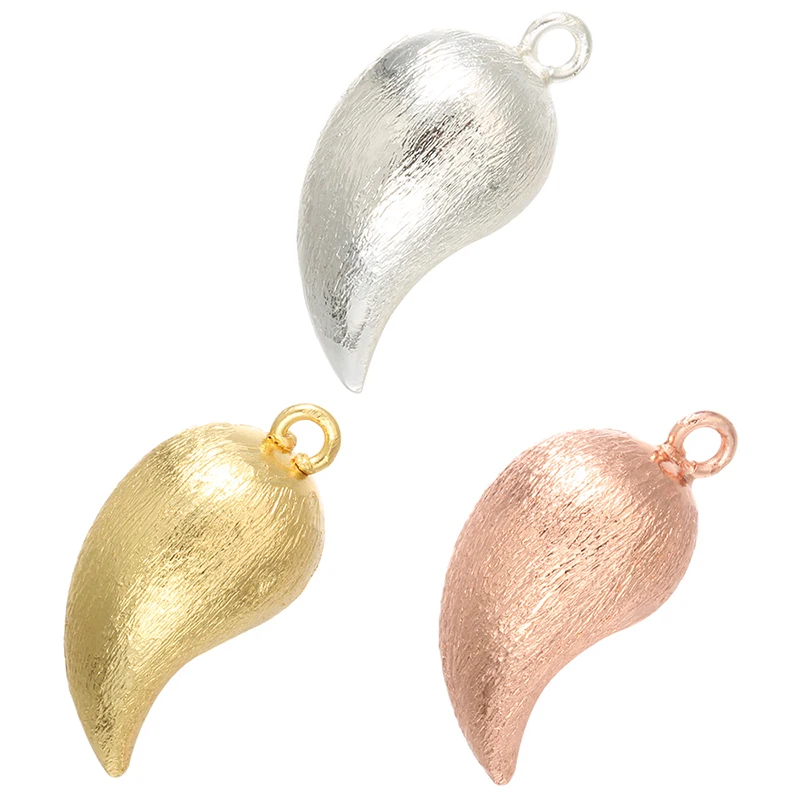 ZHUKOU 12x24mm Simple Horn Pendant for Women DIY Handmade Necklace Earrings Jewelry Accessories model:PD16
ZHUKOU 12x24mm Simple Horn Pendant for Women DIY Handmade Necklace Earrings Jewelry Accessories model:PD16