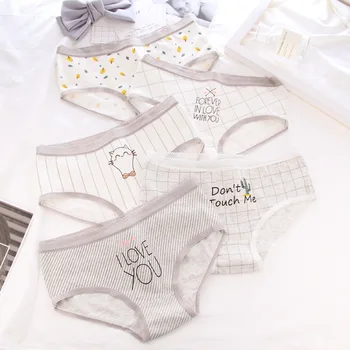 Young Girls Panties Cotton Briefs Women Low Waist Stripe Cute Underwear Female Autumn Winter Lingerie Underpants Ladies ST0072
Young Girls Panties Cotton Briefs Women Low Waist Stripe Cute Underwear Female Autumn Winter Lingerie Underpants Ladies ST0072