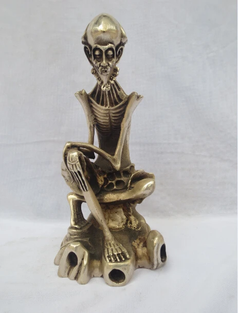 Collectible Decorated Old Handwork Tibet Silver Carved Skull Statue/sculpture fast Shipping 003
Collectible Decorated Old Handwork Tibet Silver Carved Skull Statue/sculpture fast Shipping 003