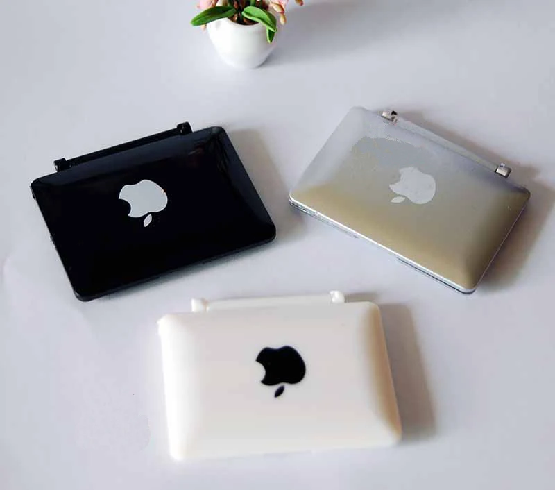 2018 NEW doll house BJD scene MINI laptop computer simulation three-colour for barbie doll
2018 NEW doll house BJD scene MINI laptop computer simulation three-colour for barbie doll