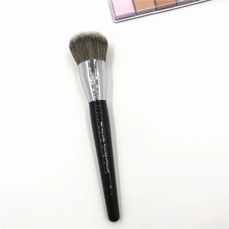 Professional Allover Powder Brush #61 Black Long Handle Pro Large Round Dense Makeup Brushes for Loose Compact Powder
Professional Allover Powder Brush #61 Black Long Handle Pro Large Round Dense Makeup Brushes for Loose Compact Powder