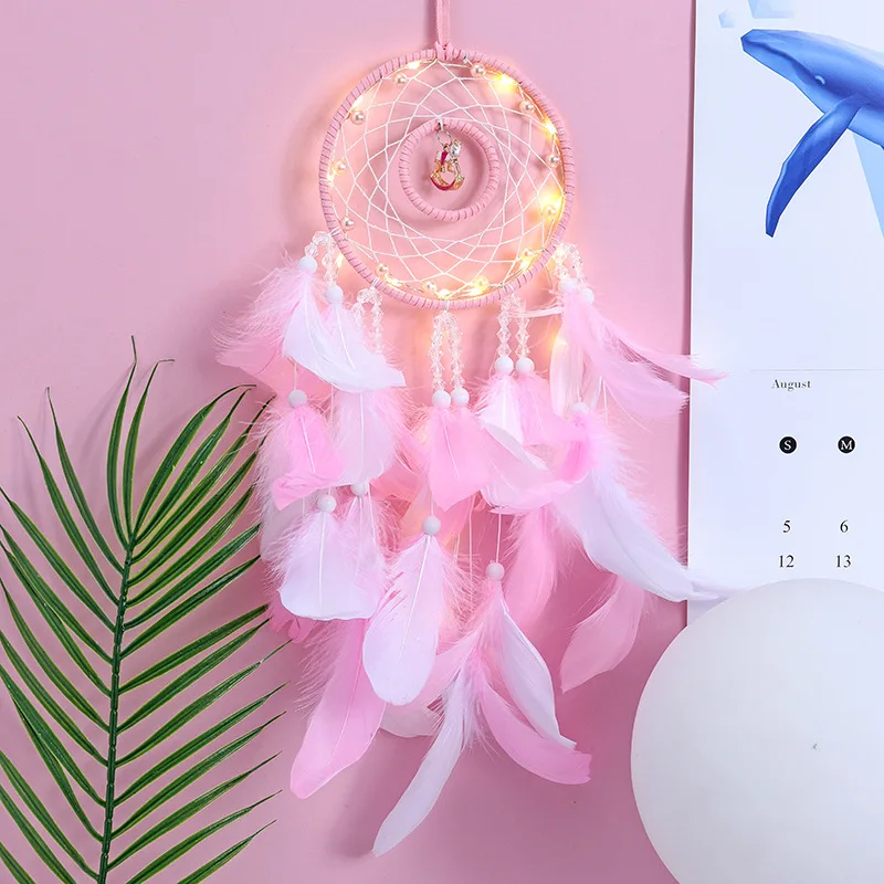 European hand dream catcher with lamp feather pendant wind bell Japanese girl heart gift home pendant lover wedding decoration
European hand dream catcher with lamp feather pendant wind bell Japanese girl heart gift home pendant lover wedding decoration