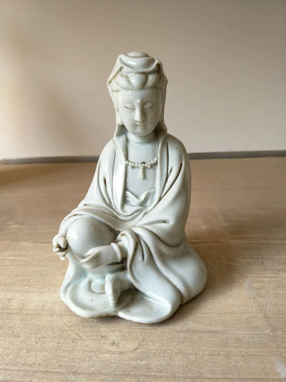 Antique QingDynasty porcelain statue / sculpture,DeHua Kiln Buddh #4, Hand-carved crafts,Decoration,Collection&Adornment
Antique QingDynasty porcelain statue / sculpture,DeHua Kiln Buddh #4, Hand-carved crafts,Decoration,Collection&Adornment