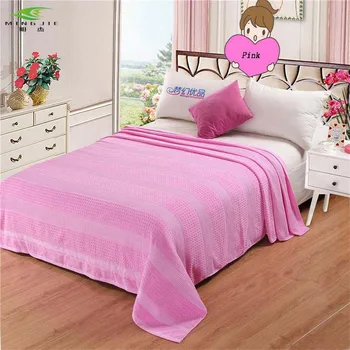 2018 Throw Plaid 100% Cotton Blankets Brand Towel Blanket Adult Baby Super Soft Towel Blanket sofa spring decoration on the bed 
2018 Throw Plaid 100% Cotton Blankets Brand Towel Blanket Adult Baby Super Soft Towel Blanket sofa spring decoration on the bed