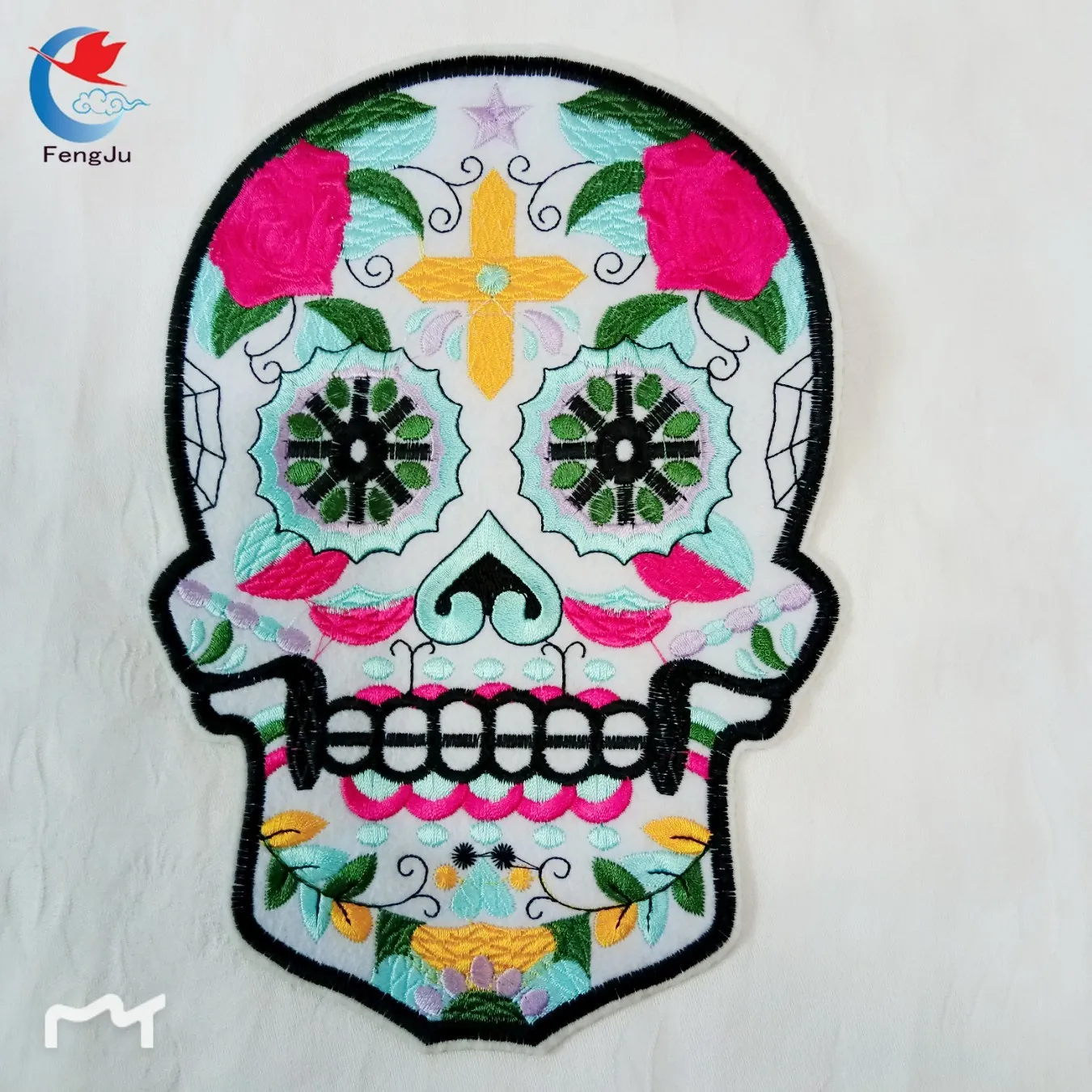 FengJu 1pc Water Soluble Cool flower Skull Iron on Embroidery Applique Patches Patches Applique for Clothes fabric decration
FengJu 1pc Water Soluble Cool flower Skull Iron on Embroidery Applique Patches Patches Applique for Clothes fabric decration