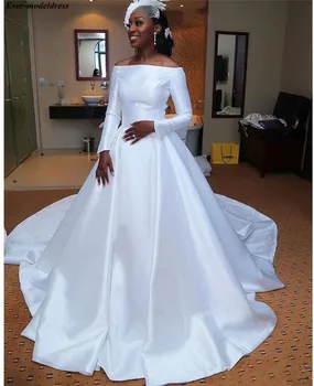 Off Shoulder Satin Wedding Dresses Long Sleeves 2019 Ball Gowns Button Back Simple Bridal Gowns Plus Size Vestido De Noiva
Off Shoulder Satin Wedding Dresses Long Sleeves 2019 Ball Gowns Button Back Simple Bridal Gowns Plus Size Vestido De Noiva