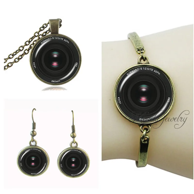 Antique bronze chain camera necklace set glass dome camera jewelry set camera lens pendant fashion jewelry for women men
Antique bronze chain camera necklace set glass dome camera jewelry set camera lens pendant fashion jewelry for women men