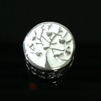 925 sterling silver hollow out cylinder bead with tree in white background on both side fit Pd bracelets for women gift
925 sterling silver hollow out cylinder bead with tree in white background on both side fit Pd bracelets for women gift