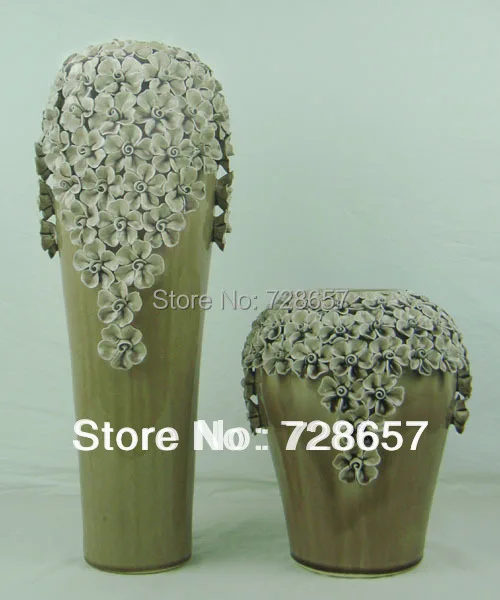 Porcelain Fashion Flower Vase with Transparent Glaze and Handmade Artificial Flower. Indoor Ceramic Household Decorative Vase.
Porcelain Fashion Flower Vase with Transparent Glaze and Handmade Artificial Flower. Indoor Ceramic Household Decorative Vase.