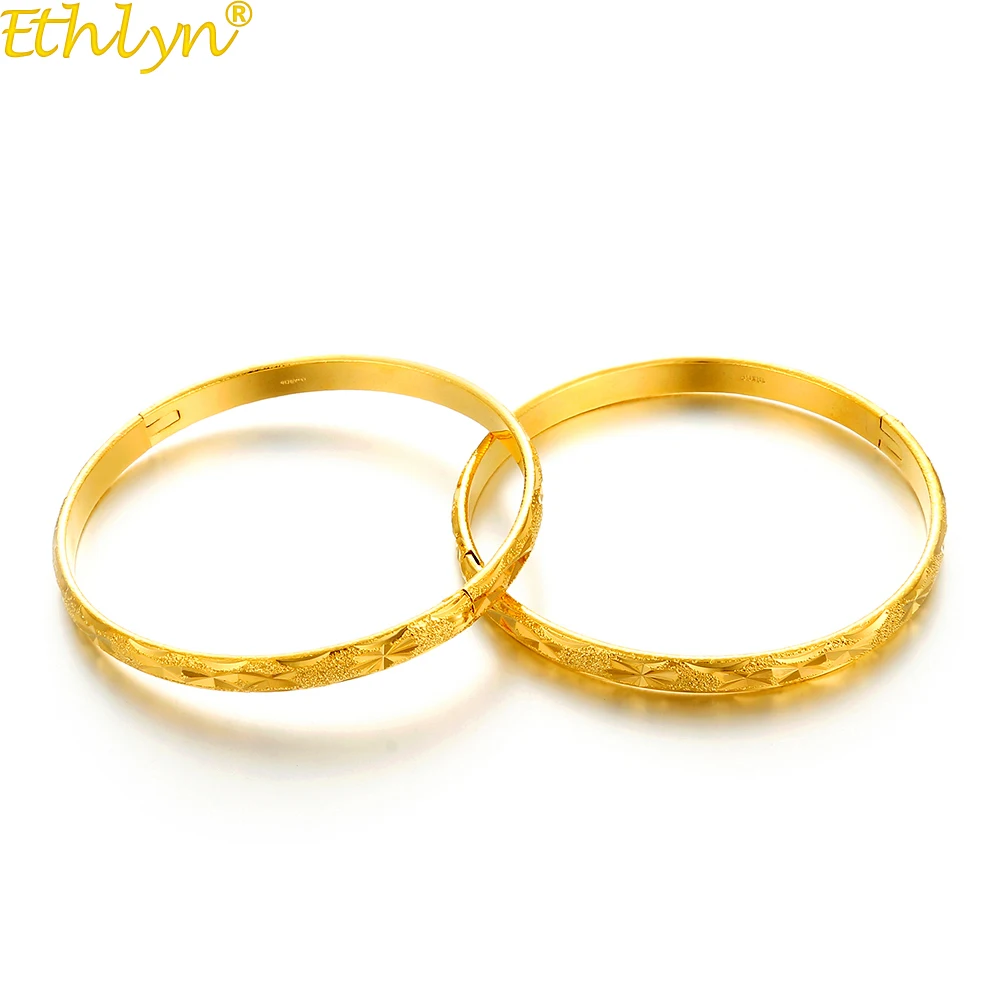 Ethlyn 2pcs/lot Dubai Gold Color Baby /children/Girls Bangles & Bracelets Ethiopian/ Arab /Turkey Jewelry Gift B152
Ethlyn 2pcs/lot Dubai Gold Color Baby /children/Girls Bangles & Bracelets Ethiopian/ Arab /Turkey Jewelry Gift B152