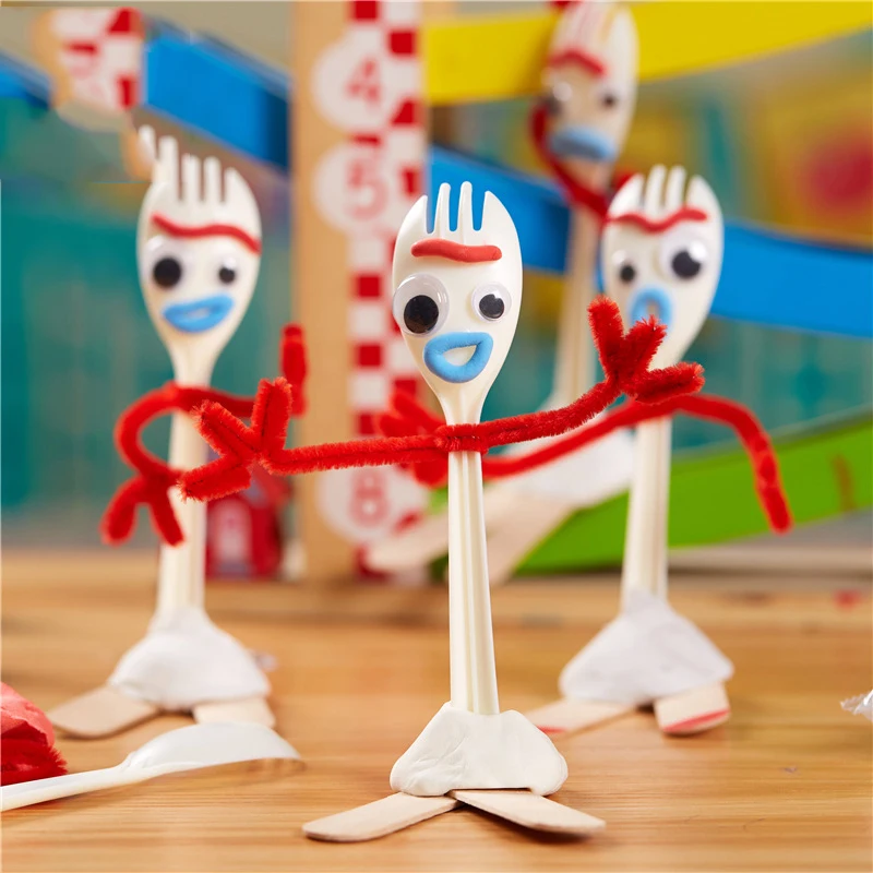 Toy Story 4 Forky Alien Woody buzzlightyear Kid Craft Handmade Art DIY Forky Action Figures Toys Kid Educational Toys Brinquedo
Toy Story 4 Forky Alien Woody buzzlightyear Kid Craft Handmade Art DIY Forky Action Figures Toys Kid Educational Toys Brinquedo