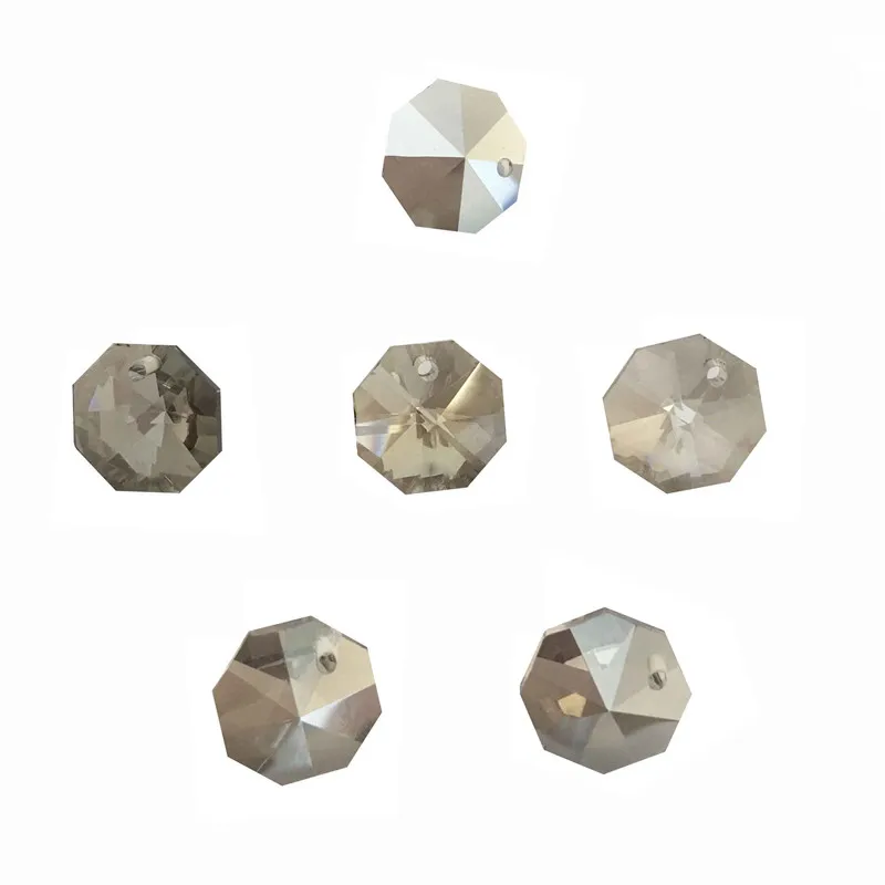 (3)