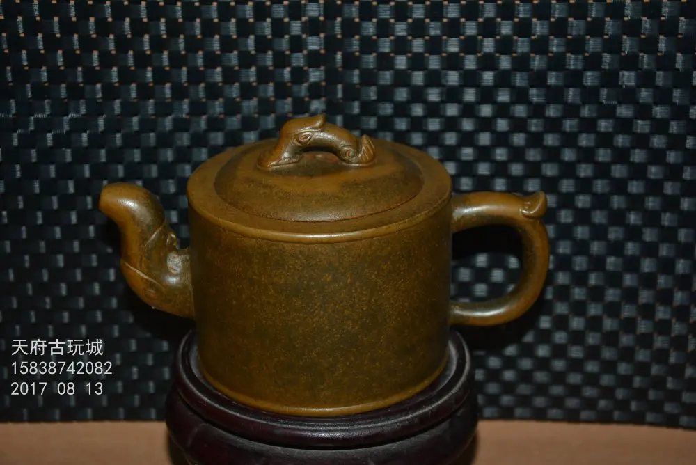 Old Chinese Handcraft Enameled YiXing Purple Clay Teapot ,Elephant,with mark,Free shipping
Old Chinese Handcraft Enameled YiXing Purple Clay Teapot ,Elephant,with mark,Free shipping
