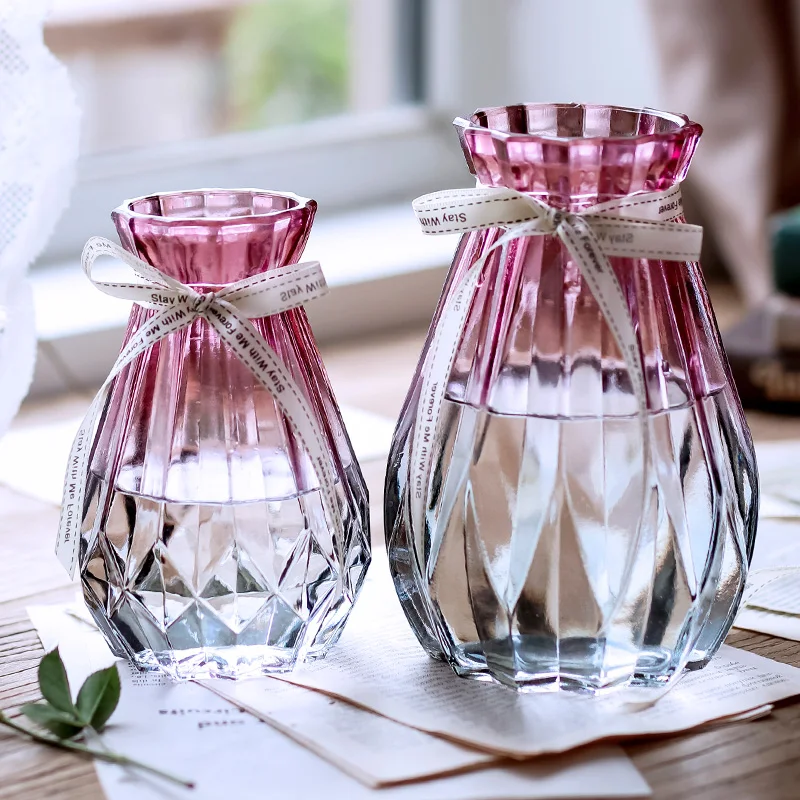 2pcs ins color Glass Vase Ornaments for Home Furnishing Crafts Decorations Office Table Bouquets Flower vases Pot Figurines
2pcs ins color Glass Vase Ornaments for Home Furnishing Crafts Decorations Office Table Bouquets Flower vases Pot Figurines