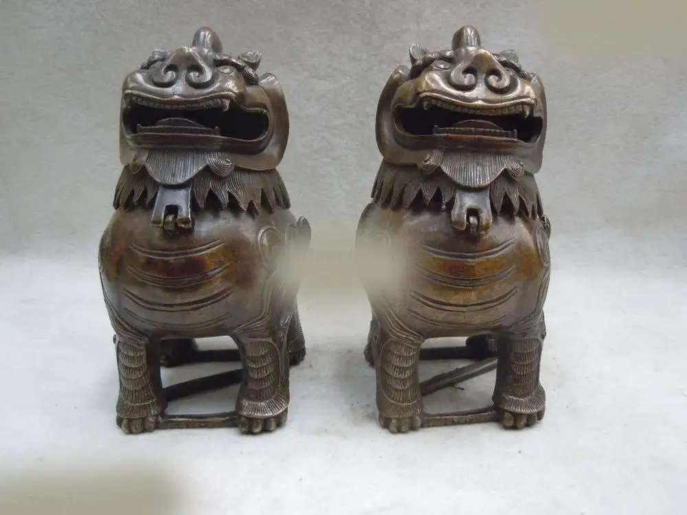 8" Chinese copper brass censer finely Foo Dogs lion incense burner pair statues (D0426)
8" Chinese copper brass censer finely Foo Dogs lion incense burner pair statues (D0426)