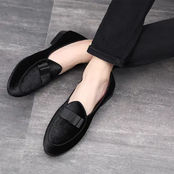 Luxury Men Bowknot Suede Wedding Dress Male Flats Loafers 2020 Newest Gentlemen Casual Business Leather Shoes Men Formal Shoes
Luxury Men Bowknot Suede Wedding Dress Male Flats Loafers 2020 Newest Gentlemen Casual Business Leather Shoes Men Formal Shoes