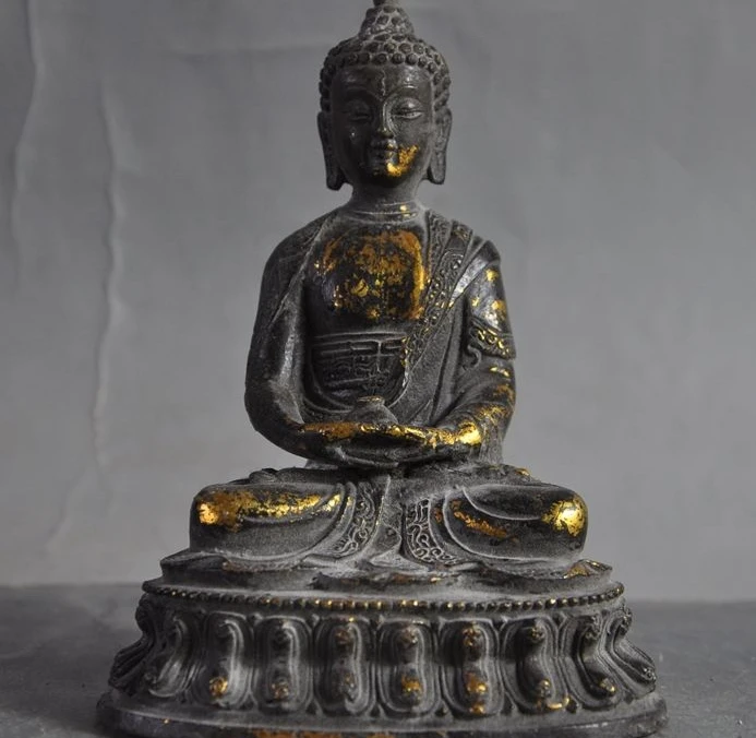 6" Old Tibet Buddhism Temple Bronze Gilt Tathagata Sakyamuni Rulai Buddha Statue
6" Old Tibet Buddhism Temple Bronze Gilt Tathagata Sakyamuni Rulai Buddha Statue