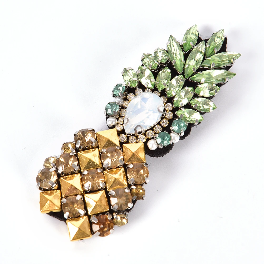 Delicate 1 pcs Clothes pineapple Applique Rhinestone Beaded Patch Sewing on for Clothing Bags Shoes
Delicate 1 pcs Clothes pineapple Applique Rhinestone Beaded Patch Sewing on for Clothing Bags Shoes
