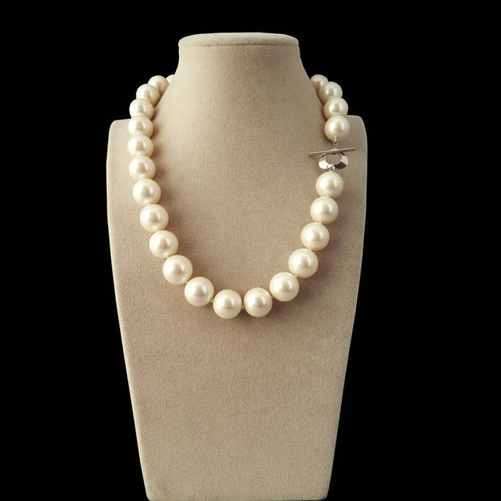 Genuine Natural 12mm White South Sea Shell Pearl Round Gems Beads NecklaceNoble style Natural Fine jewe fast SHIPPING 5.3
Genuine Natural 12mm White South Sea Shell Pearl Round Gems Beads NecklaceNoble style Natural Fine jewe fast SHIPPING 5.3