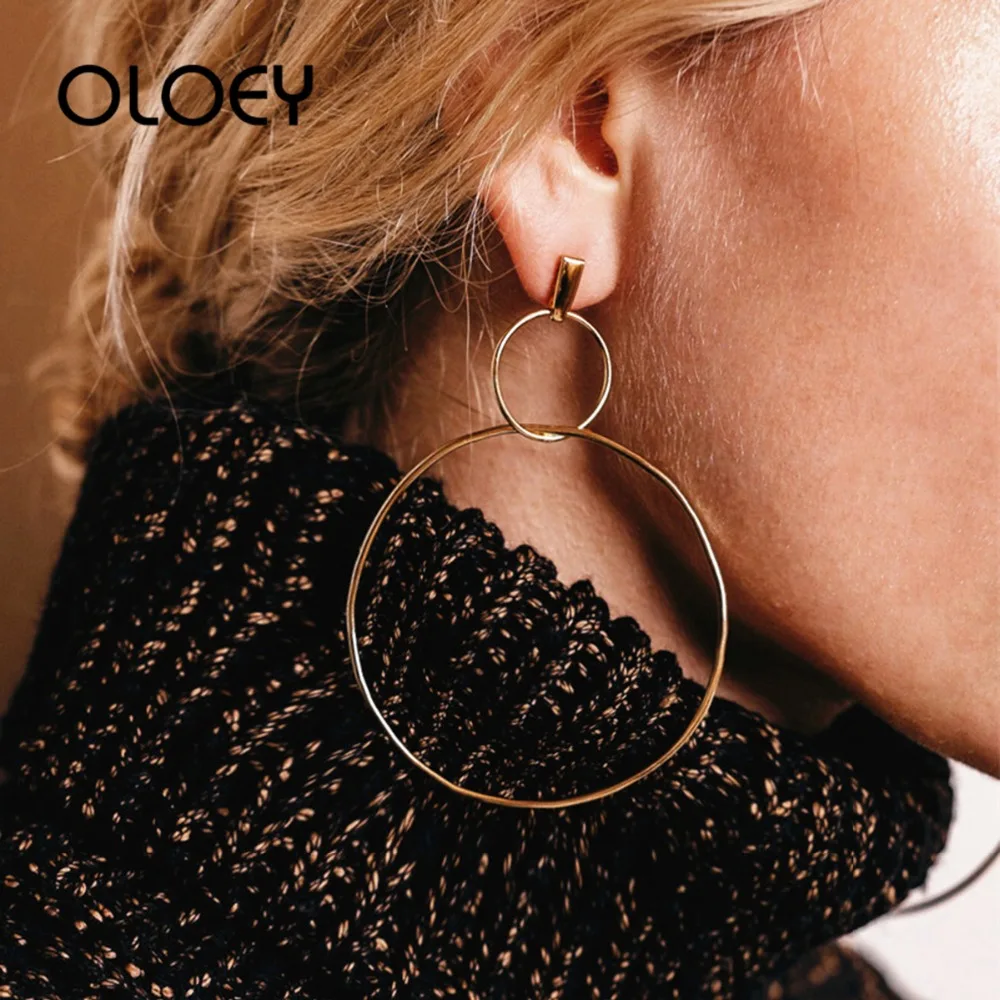 OLOEY Fashion Big Circle Women's Earrings Simple Boho Female Drop Earrings Party Jewelry Dangle Long Earring Gifts Accessories
OLOEY Fashion Big Circle Women's Earrings Simple Boho Female Drop Earrings Party Jewelry Dangle Long Earring Gifts Accessories