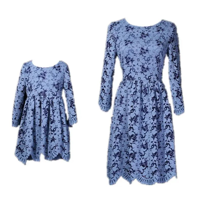 Lace Mother Daughter Runway Dresses Mom Girls Floral Party Dress Mommy Girl Dress Vestidos 2019 Family Match Outfits PB413
Lace Mother Daughter Runway Dresses Mom Girls Floral Party Dress Mommy Girl Dress Vestidos 2019 Family Match Outfits PB413