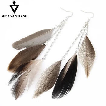 MISANANRYNE Hot Sale Indian Jewelry Boho Dangle Earrings Colorful Long Feather Tassel Ethnic Drop Earrings Brincos For Women
MISANANRYNE Hot Sale Indian Jewelry Boho Dangle Earrings Colorful Long Feather Tassel Ethnic Drop Earrings Brincos For Women