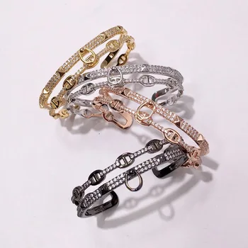 Luxury Bling Cubic Zircon Hip Hop Rose Gold Steel Rivet Open Cuff Bracelets Spike Bangles Gifts for Men Women
Luxury Bling Cubic Zircon Hip Hop Rose Gold Steel Rivet Open Cuff Bracelets Spike Bangles Gifts for Men Women