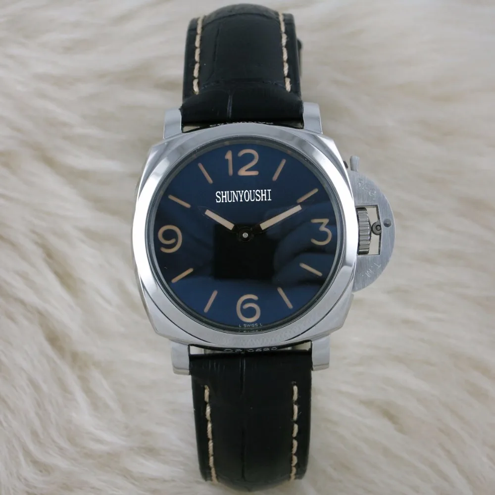 WG05223 Women's Watches Top Brand Runway Luxury European Design Quartz Wristwatches
WG05223 Women's Watches Top Brand Runway Luxury European Design Quartz Wristwatches