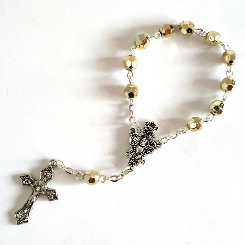 Fashionable Religious Small Size Gold Color Faceted Plastic Beads Classic Fatima Decade Rosary
Fashionable Religious Small Size Gold Color Faceted Plastic Beads Classic Fatima Decade Rosary