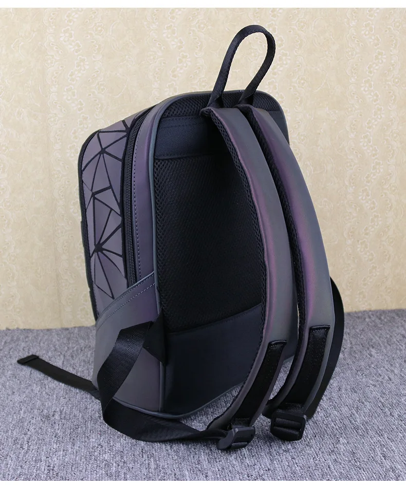 ZYJ Women Luminous Geometric Casual Backpacks Travel Girls Leather Laser Discoloration Shoulder School Backpack Mochila Bag (17)