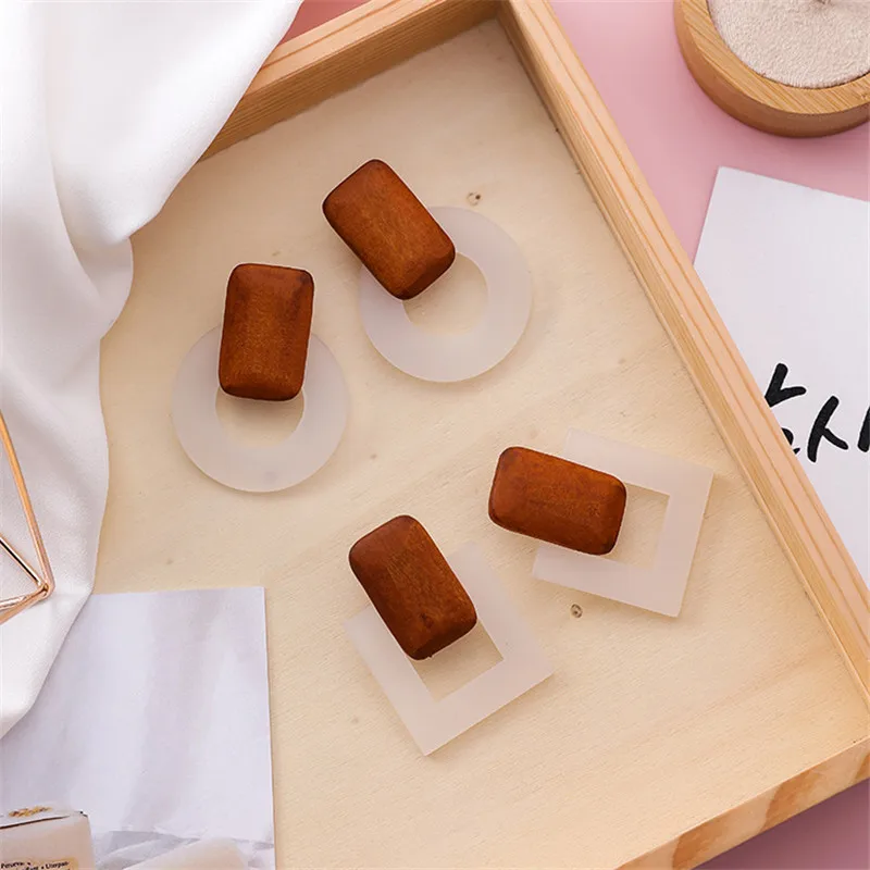 New Arrival Acrylic Stud Earrings Wooden Rectangle Transparent Hollow Round Square Shaped For Women Ear Jewelry Gifts
New Arrival Acrylic Stud Earrings Wooden Rectangle Transparent Hollow Round Square Shaped For Women Ear Jewelry Gifts