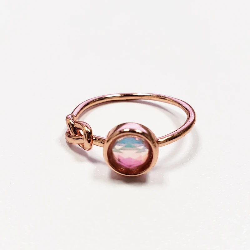 Hot Sale Pink Crystal Moonstone Rings European Fashion Female Creative Knot Rings Plated Rose Gold Color Jewelry Size 5-10
Hot Sale Pink Crystal Moonstone Rings European Fashion Female Creative Knot Rings Plated Rose Gold Color Jewelry Size 5-10