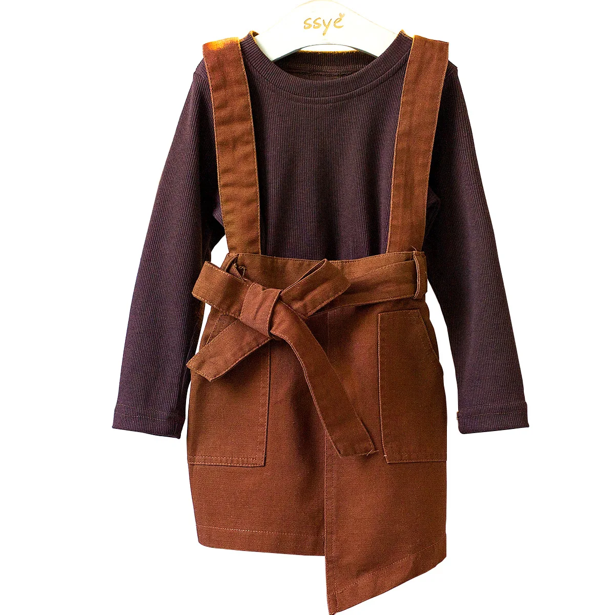 Girls suit children's clothing 2019 spring long-sleeved shirt + irregular skirt bow belt children two-piece suit 2-6 years
Girls suit children's clothing 2019 spring long-sleeved shirt + irregular skirt bow belt children two-piece suit 2-6 years