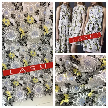 LASUI Exquisite Heavy-duty multi-color 3d four color embroidery flower Organza lace fabric very especially beautiful O0030
LASUI Exquisite Heavy-duty multi-color 3d four color embroidery flower Organza lace fabric very especially beautiful O0030
