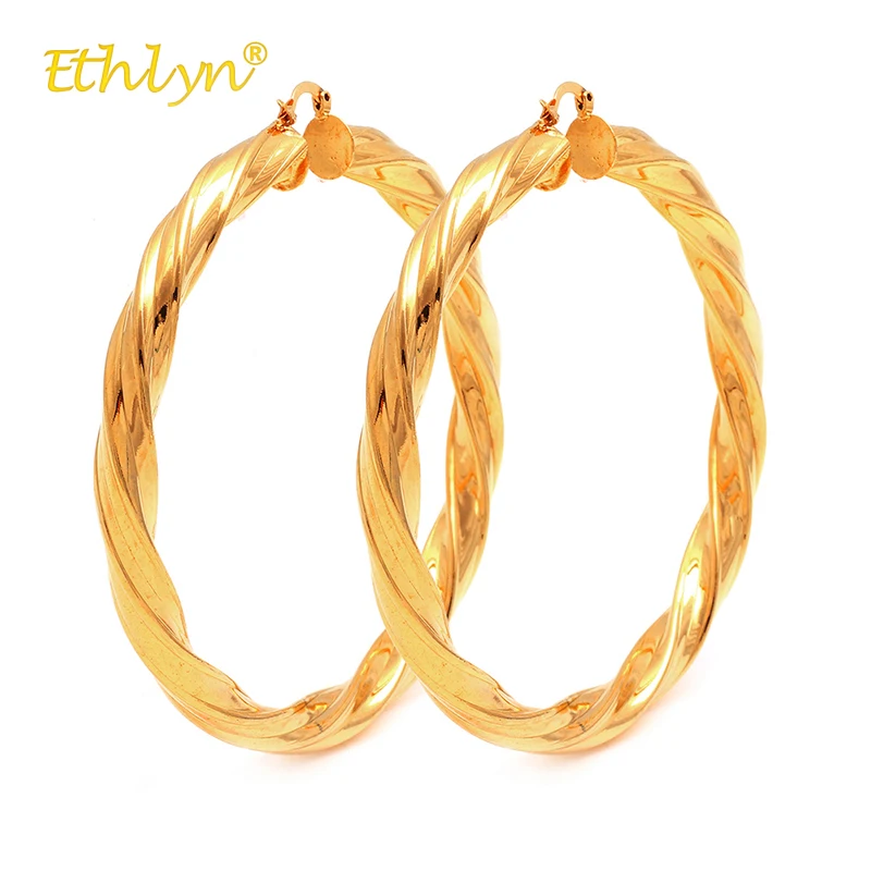 Ethlyn Earrings Hoop for Women Hollow 76mm 2018 Fashion Jewely Golden Big Round Earrings Party African/Middle East Wedding Gift
Ethlyn Earrings Hoop for Women Hollow 76mm 2018 Fashion Jewely Golden Big Round Earrings Party African/Middle East Wedding Gift