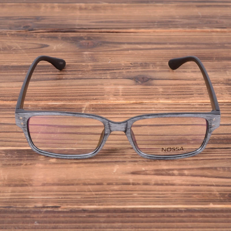Men and women retro imitation wood grain glasses frame fashion personality glasses frame students myopia frame flat mirror.
Men and women retro imitation wood grain glasses frame fashion personality glasses frame students myopia frame flat mirror.