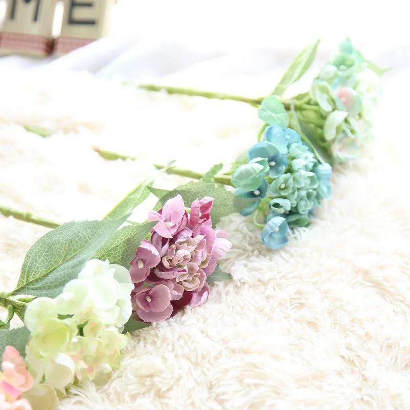 colorful Rose Hydrangea simulation artificial flower branch rose bouquet home decoration accessories wedding fake flower wreath
colorful Rose Hydrangea simulation artificial flower branch rose bouquet home decoration accessories wedding fake flower wreath
