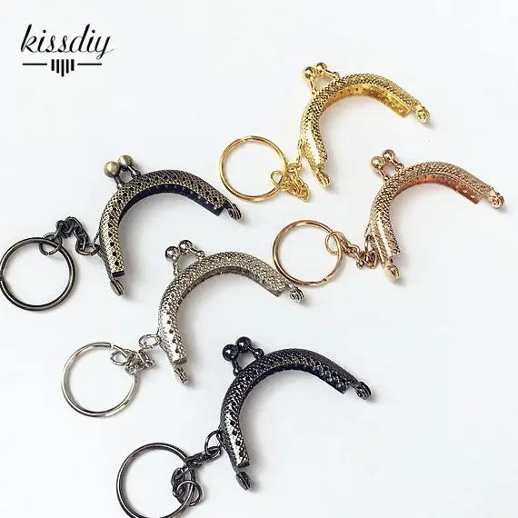 KISSDIY 1PCS 5CM antique Bronze silver golden Metal Coin Purse Frames with keyring Bag Handle Kiss Clasp DIY Bag Accessories
KISSDIY 1PCS 5CM antique Bronze silver golden Metal Coin Purse Frames with keyring Bag Handle Kiss Clasp DIY Bag Accessories