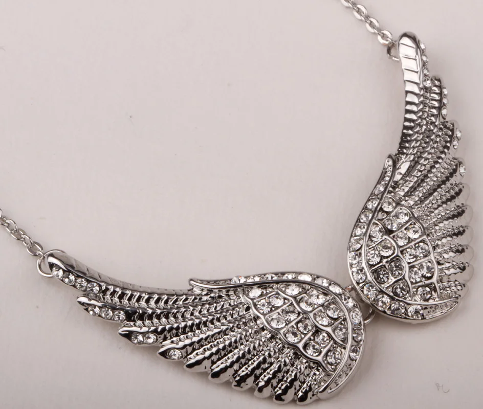 Angel wing chocker necklace women biker bling jewelry gifts W/ crystal antique gold silver color NM04 wholesale dropshipping
Angel wing chocker necklace women biker bling jewelry gifts W/ crystal antique gold silver color NM04 wholesale dropshipping