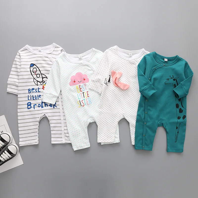 Baby Siamese clothing cotton baby boy girl clothes infant cartoon printing long-sleeved jumpsuit baby body newborn baby clothing
Baby Siamese clothing cotton baby boy girl clothes infant cartoon printing long-sleeved jumpsuit baby body newborn baby clothing