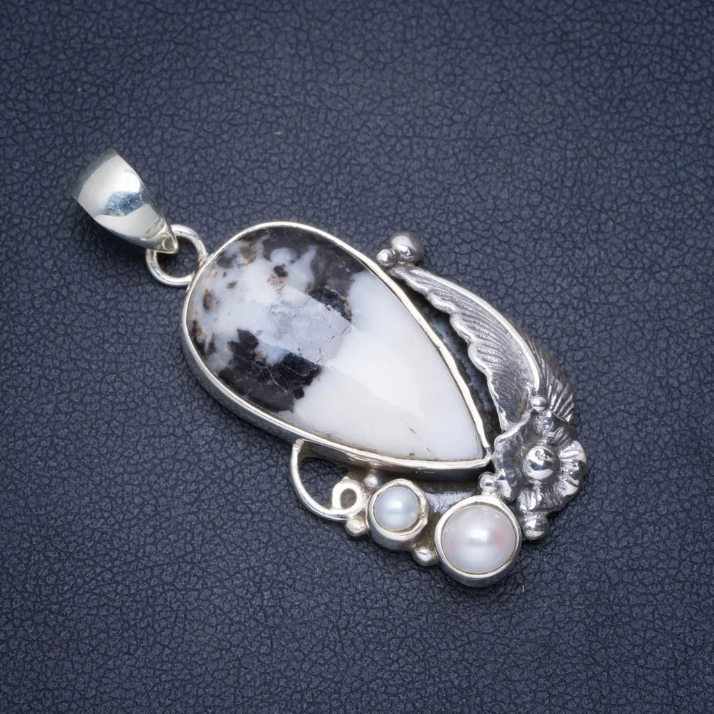 Natural Pinolith Jasper and River Pearl Handmade Leaf Unique 925 Sterling Silver Pendant 1.75" A0269
Natural Pinolith Jasper and River Pearl Handmade Leaf Unique 925 Sterling Silver Pendant 1.75" A0269