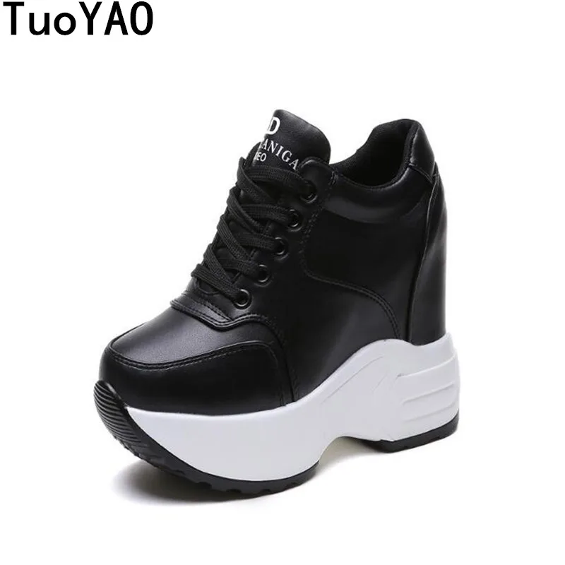 New 2019 Spring Women Ankle Boots Autumn Woman Leather Platform Height Increased Sneakers 10 CM Thick Sole Wedges White Boots
New 2019 Spring Women Ankle Boots Autumn Woman Leather Platform Height Increased Sneakers 10 CM Thick Sole Wedges White Boots