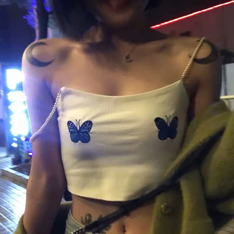 White Embroidery Top Women Sexy Pearls Beading Spaghetti Strap Crop Camis Butterfly Streetwear 90s Summer Cute Camisas Mujer New
White Embroidery Top Women Sexy Pearls Beading Spaghetti Strap Crop Camis Butterfly Streetwear 90s Summer Cute Camisas Mujer New