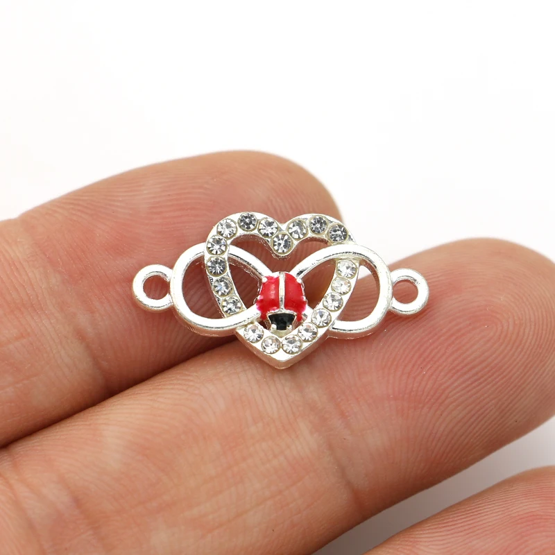 JAKONGO Antique Silver Plated Crystal Infinity Heart Connectors for Making Bracelet DIY Jewelry Accessories 13X24mm 5pcs
JAKONGO Antique Silver Plated Crystal Infinity Heart Connectors for Making Bracelet DIY Jewelry Accessories 13X24mm 5pcs
