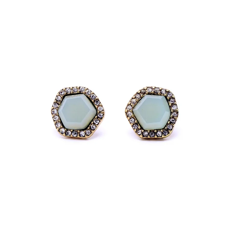 Wholesale Retail New Fund Eardrop Design Chic Women Small Created Gems Stud Earrings Fashion Jewelry
Wholesale Retail New Fund Eardrop Design Chic Women Small Created Gems Stud Earrings Fashion Jewelry