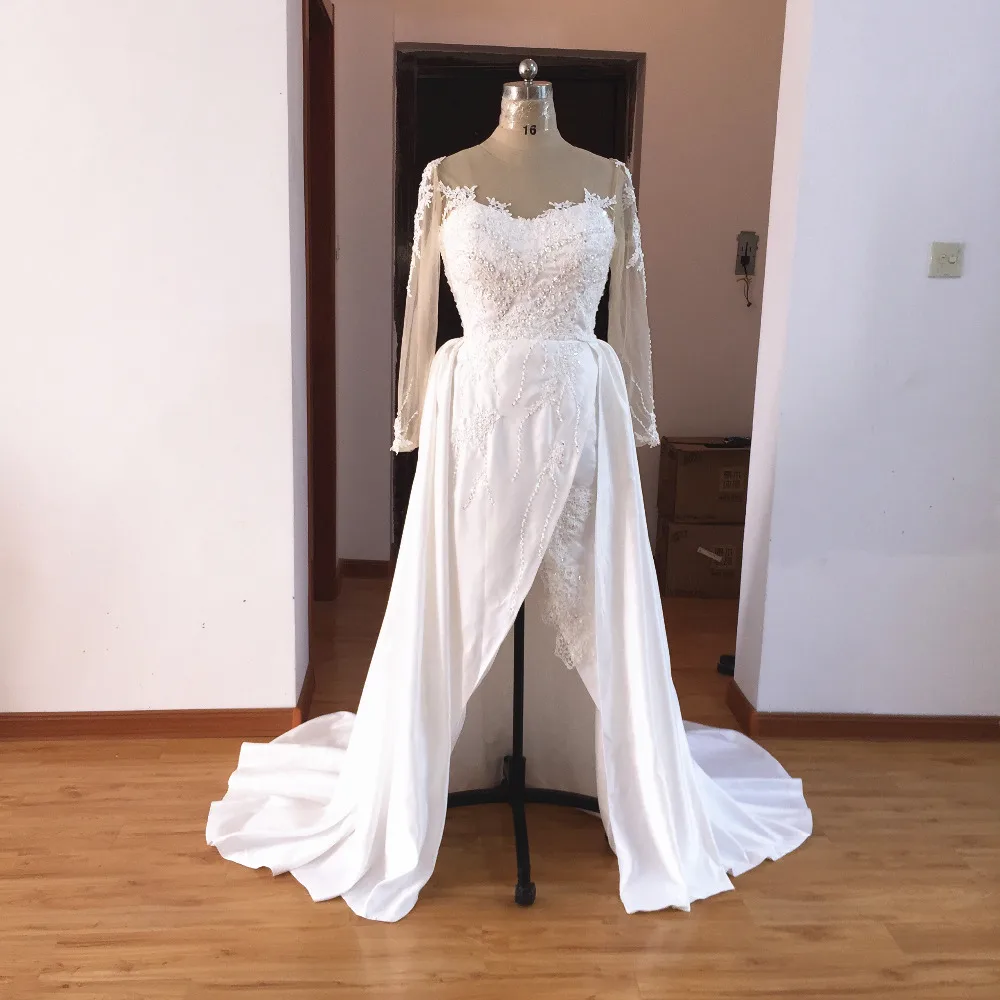 White Prom Dresses 2019 Abendkleider Appliques Lace Evening Dresses Long Split Formal Gowns robe soiree Satin vestido de festa
White Prom Dresses 2019 Abendkleider Appliques Lace Evening Dresses Long Split Formal Gowns robe soiree Satin vestido de festa