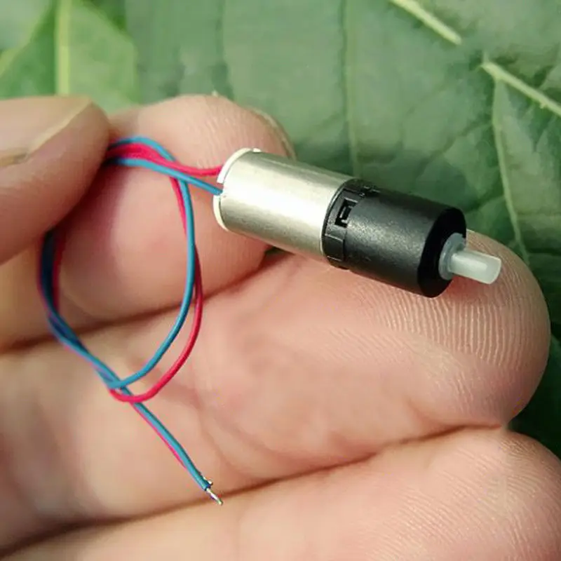 Ultralight Tiny 6MM planetary geared motor DC3V 1200rpm Mini Coreless Gear Motor Reduction Gearbox DIY car model Robot Project
Ultralight Tiny 6MM planetary geared motor DC3V 1200rpm Mini Coreless Gear Motor Reduction Gearbox DIY car model Robot Project